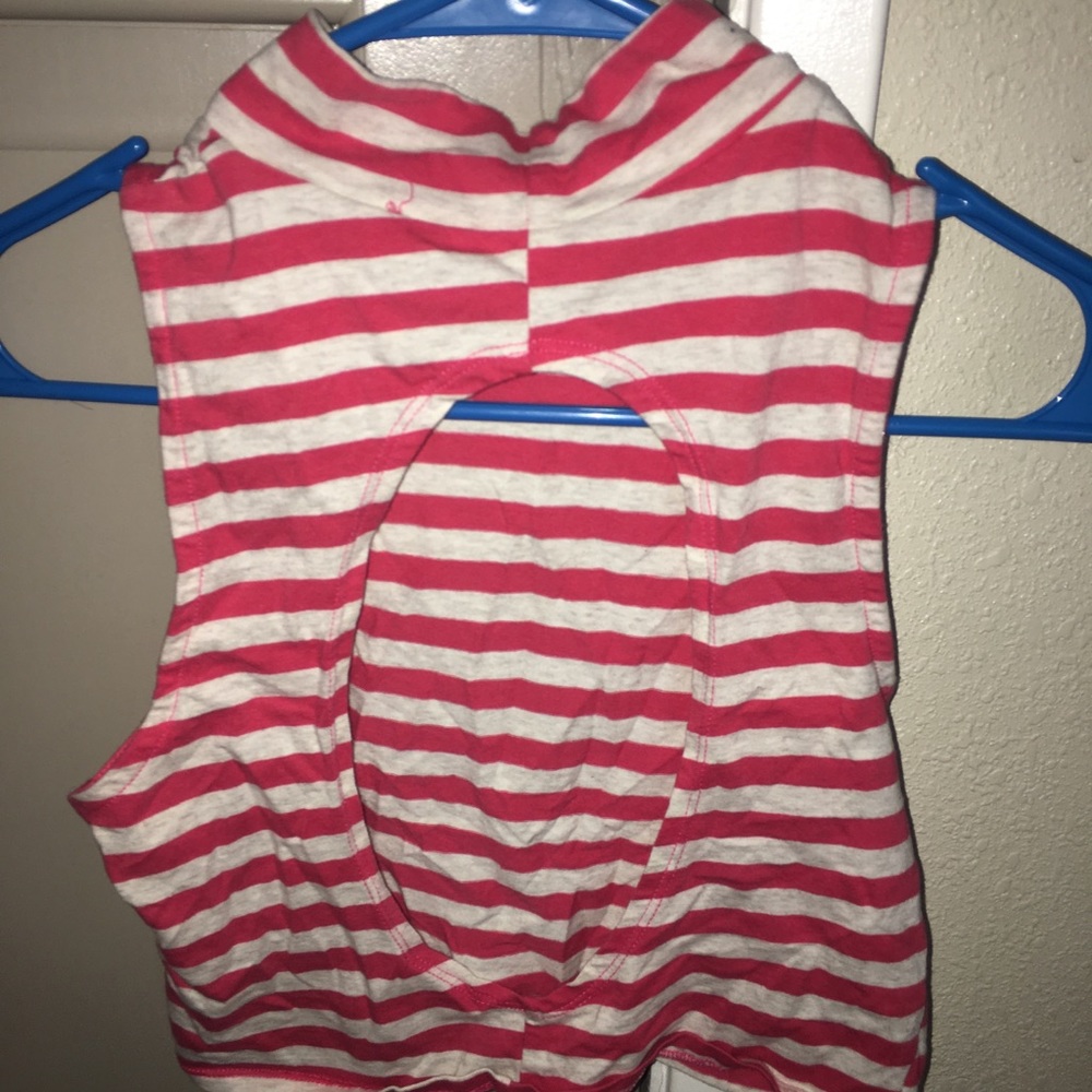 Crop top - Picture 3 of 4